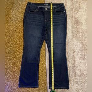 Maurices Womens Bootcut Blue Jeans size 20 Long